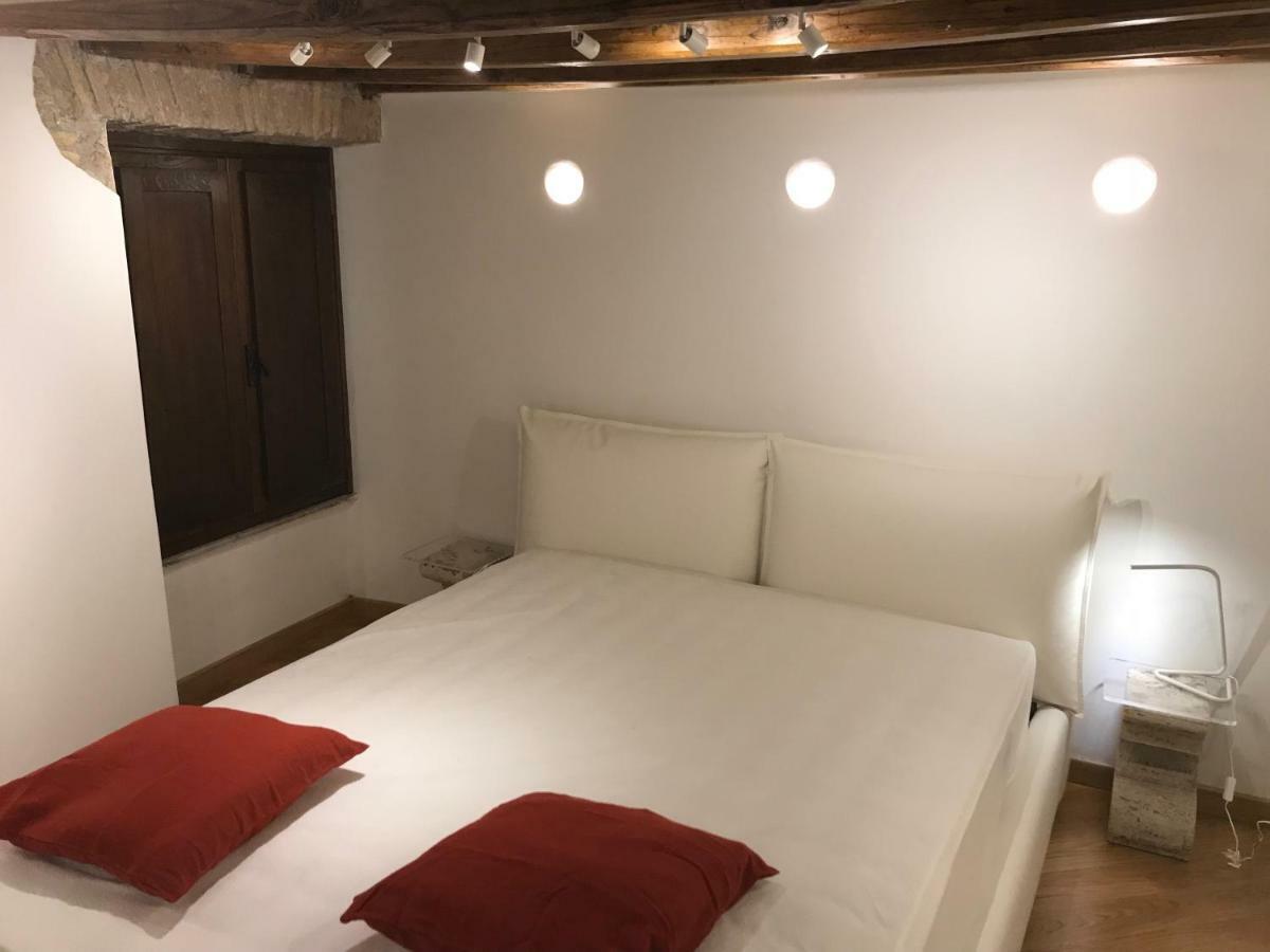 Apartamento La Casa Dei Marmi Roma Exterior foto