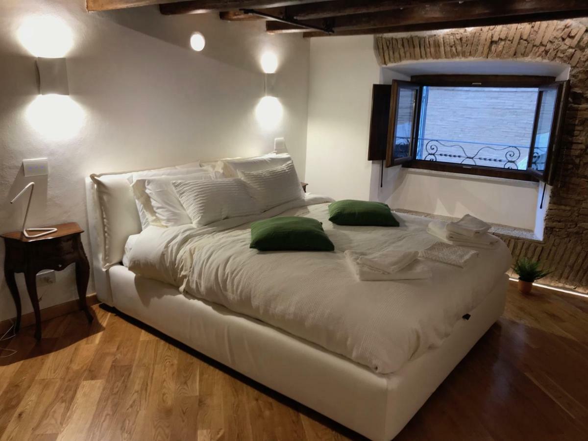 Apartamento La Casa Dei Marmi Roma Exterior foto