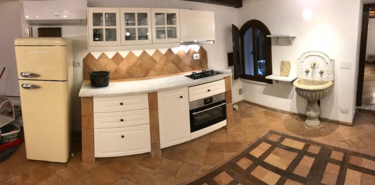 Apartamento La Casa Dei Marmi Roma Exterior foto